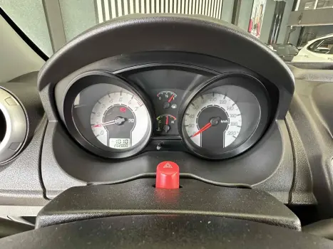 FORD Fiesta Hatch 1.6 CLASS, Foto 20