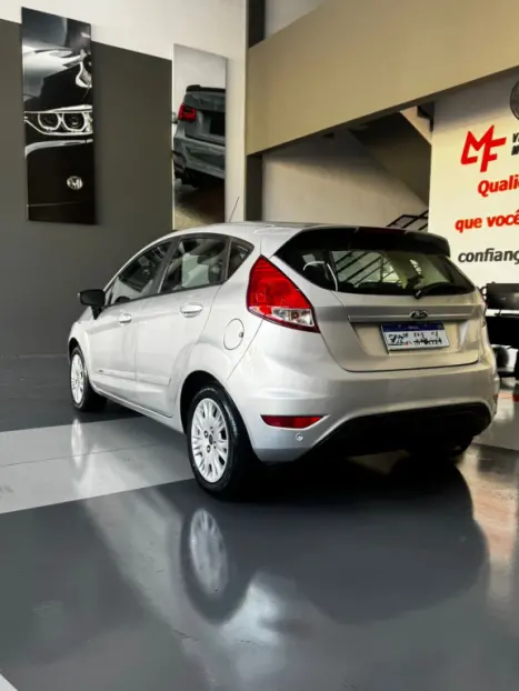 FORD Fiesta Hatch 1.6 16V 4P SE FLEX, Foto 8