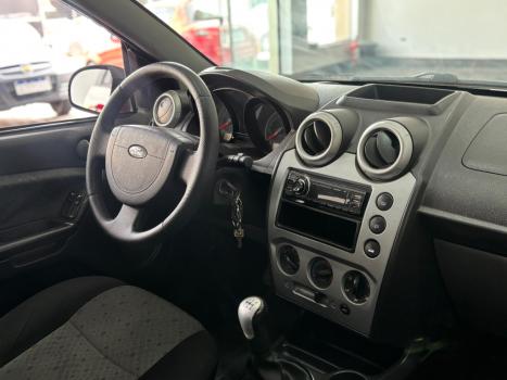 FORD Fiesta Hatch 1.0 4P FLEX, Foto 8 FORD Fiesta Hatch 1.0 4P FLEX, Foto 8