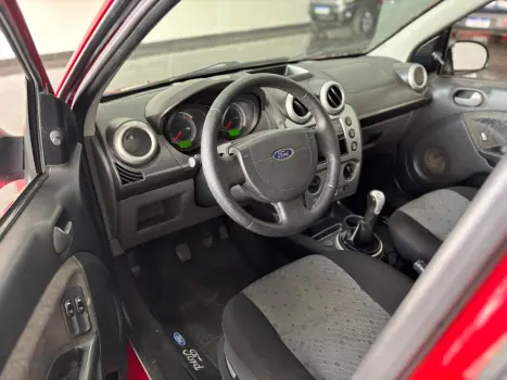 FORD Fiesta Hatch 1.0 4P FLEX, Foto 10 FORD Fiesta Hatch 1.0 4P FLEX, Foto 10