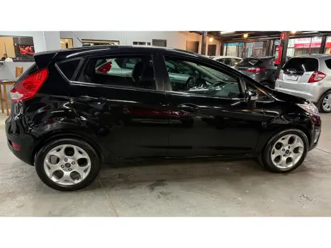 FORD Fiesta Hatch 1.6 4P SE FLEX, Foto 2 FORD Fiesta Hatch 1.6 4P SE FLEX, Foto 2