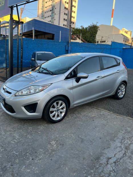 FORD Fiesta Hatch 1.6 16V 4P SE FLEX, Foto 2 FORD Fiesta Hatch 1.6 16V 4P SE FLEX, Foto 2