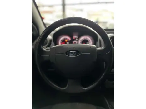 FORD Fiesta Hatch 1.6 CLASS, Foto 3 FORD Fiesta Hatch 1.6 CLASS, Foto 3