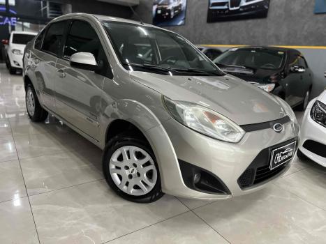 FORD Fiesta Hatch 1.6 CLASS, Foto 6 FORD Fiesta Hatch 1.6 CLASS, Foto 6