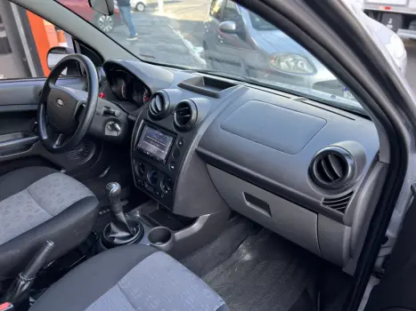 FORD Fiesta Hatch 1.0 4P FLEX, Foto 16