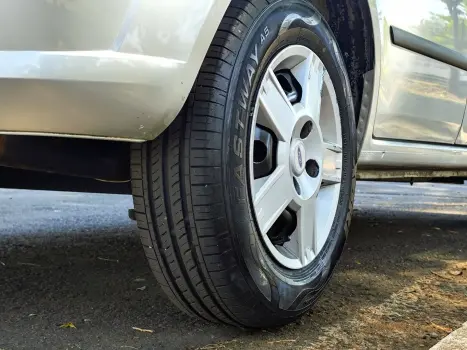 FORD Fiesta Hatch 1.0 4P FLEX, Foto 17