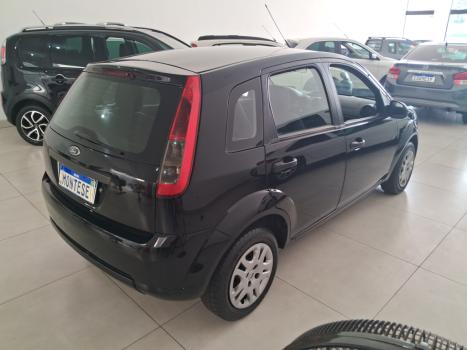 FORD Fiesta Hatch 1.0 4P FLEX, Foto 2