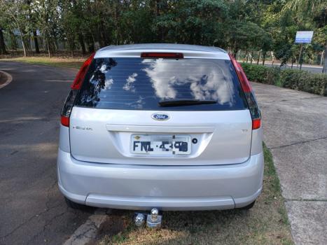 FORD Fiesta Hatch 1.6 4P ROCAM FLEX, Foto 2