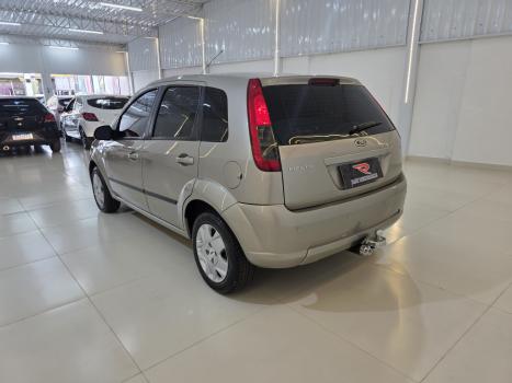 FORD Fiesta Hatch 1.6 4P CLASS FLEX, Foto 6