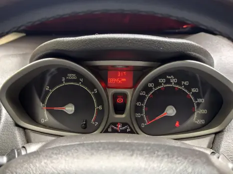 FORD Fiesta Hatch 1.6 4P SE FLEX, Foto 13