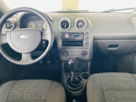 FORD Fiesta Hatch 1.0, Foto 12