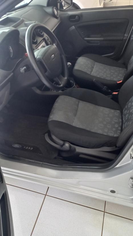 FORD Fiesta Hatch 1.0 4P, Foto 13