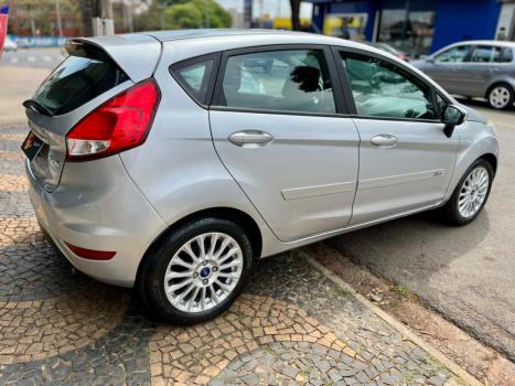 FORD Fiesta Hatch 1.6 16V 4P SE FLEX, Foto 5