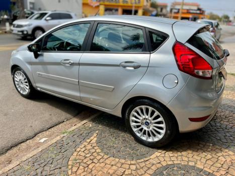 FORD Fiesta Hatch 1.6 16V 4P SE FLEX, Foto 9