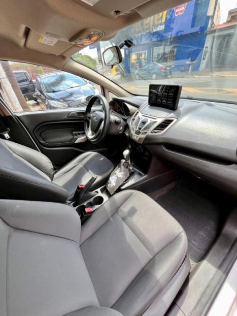 FORD Fiesta Hatch 1.6 16V 4P SE FLEX, Foto 8