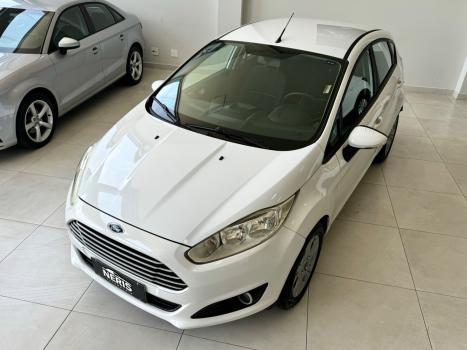 FORD Fiesta Hatch 1.5 16V 4P S FLEX, Foto 4