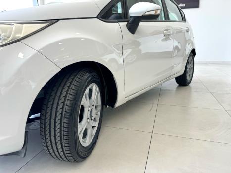 FORD Fiesta Hatch 1.5 16V 4P S FLEX, Foto 11