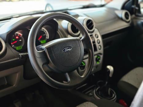 FORD Fiesta Hatch 1.6 4P CLASS FLEX, Foto 5 FORD Fiesta Hatch 1.6 4P CLASS FLEX, Foto 5
