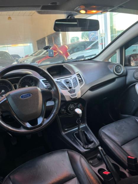 FORD Fiesta Hatch 1.6 16V 4P SE FLEX, Foto 9 FORD Fiesta Hatch 1.6 16V 4P SE FLEX, Foto 9