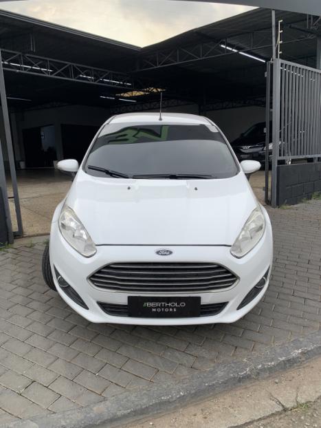 FORD Fiesta Hatch 1.6 16V 4P SE FLEX, Foto 4 FORD Fiesta Hatch 1.6 16V 4P SE FLEX, Foto 4