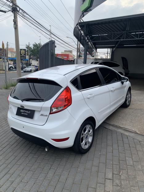 FORD Fiesta Hatch 1.6 16V 4P SE FLEX, Foto 6 FORD Fiesta Hatch 1.6 16V 4P SE FLEX, Foto 6