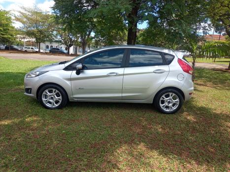 FORD Fiesta Hatch 1.5 16V 4P SE FLEX, Foto 4
