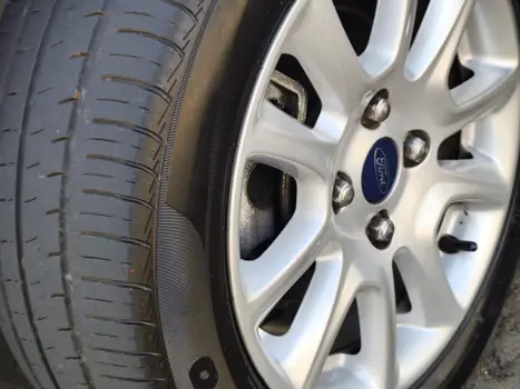 FORD Fiesta Hatch 1.6 4P SE FLEX, Foto 7