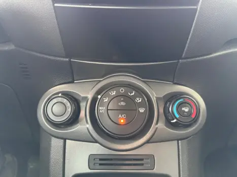 FORD Fiesta Hatch 1.5 16V 4P S FLEX, Foto 17