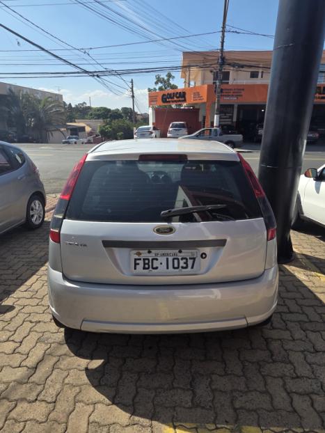 FORD Fiesta Hatch 1.0 4P FLEX, Foto 2