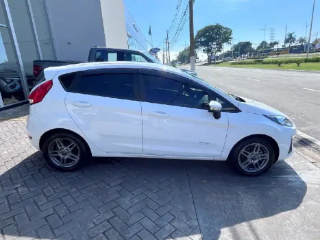 FORD Fiesta Hatch 1.6 16V 4P SEL FLEX, Foto 4