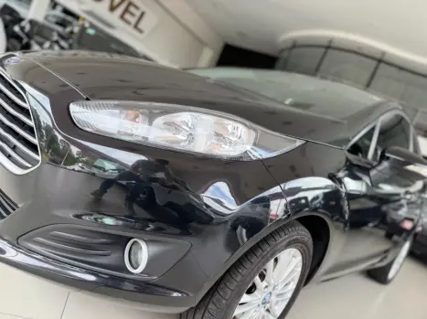 FORD Fiesta Hatch 1.6 16V 4P FLEX SE POWERSHIFT AUTOMTICO, Foto 3