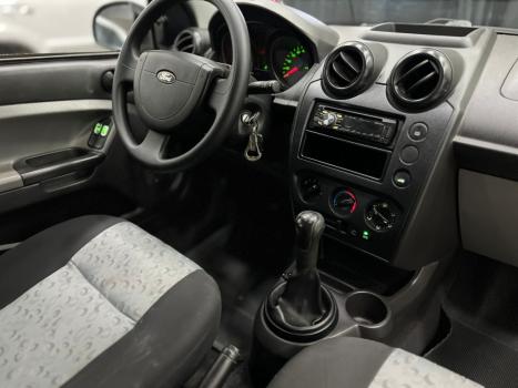 FORD Fiesta Hatch 1.0 CLASS, Foto 2