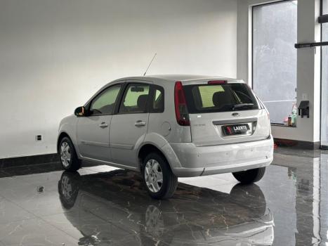 FORD Fiesta Hatch 1.0 4P FLEX, Foto 4