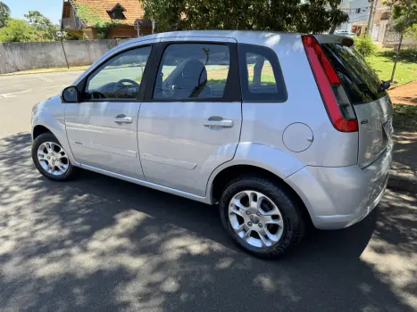 FORD Fiesta Hatch 1.6 4P CLASS FLEX, Foto 4