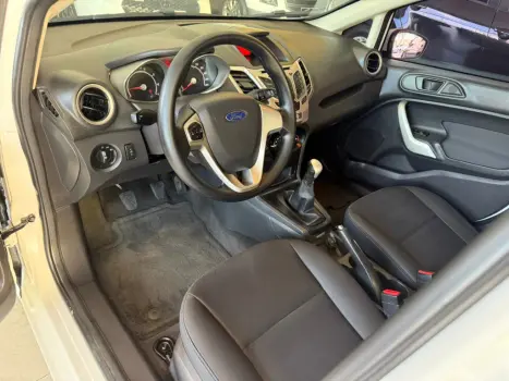 FORD Fiesta Hatch 1.6 4P SE PLUS FLEX, Foto 8