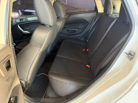 FORD Fiesta Hatch 1.6 4P SE PLUS FLEX, Foto 12