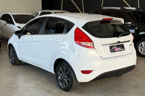 FORD Fiesta Hatch 1.6 4P SE PLUS FLEX, Foto 13