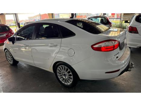 FORD Fiesta Hatch 1.6 4P FLEX TITANIUM POWERSHIFT AUTOMTICO, Foto 23