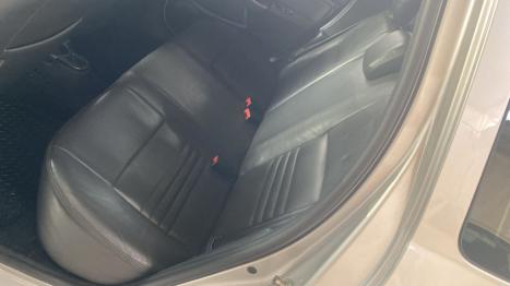 FORD Fiesta Hatch 1.0 4P SE PLUS FLEX, Foto 6