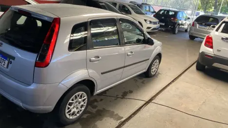 FORD Fiesta Hatch 1.0 4P SE PLUS FLEX, Foto 3