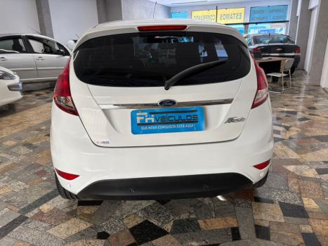 FORD Fiesta Hatch 1.6 4P TITANIUM FLEX, Foto 6