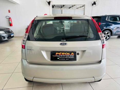 FORD Fiesta Hatch 1.0 4P FLEX, Foto 4