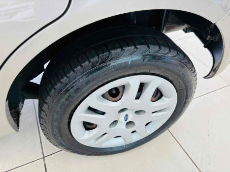 FORD Fiesta Hatch 1.0 4P FLEX, Foto 12