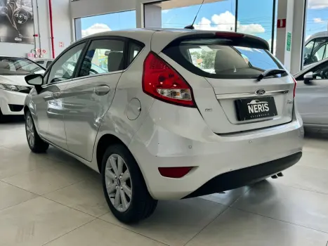 FORD Fiesta Hatch 1.6 16V 4P SE FLEX, Foto 7