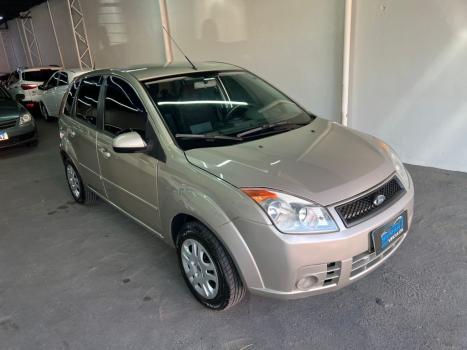 FORD Fiesta Hatch 1.6 4P FLEX, Foto 3