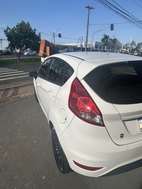 FORD Fiesta Hatch 1.5 16V 4P SE FLEX, Foto 5