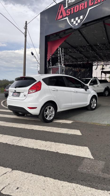 FORD Fiesta Hatch 1.6 16V 4P SE FLEX, Foto 7