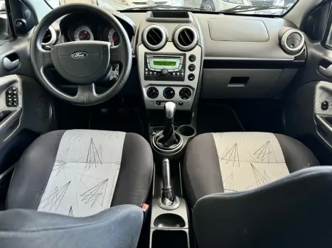 FORD Fiesta Hatch 1.6 4P CLASS FLEX, Foto 10