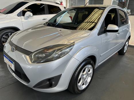 FORD Fiesta Hatch 1.6 4P FLEX, Foto 1