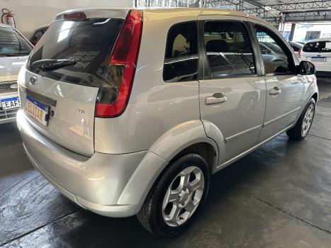 FORD Fiesta Hatch 1.6 4P FLEX, Foto 4